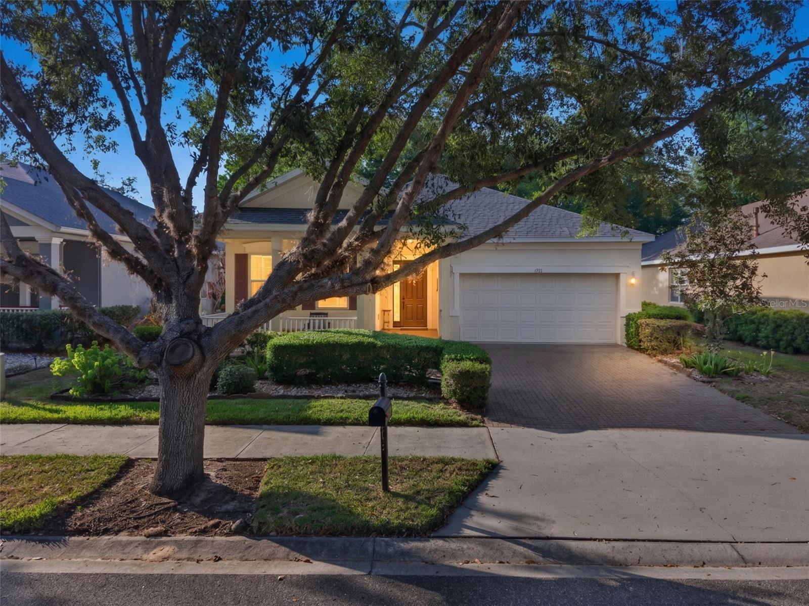 111 FLAME VINE WAY