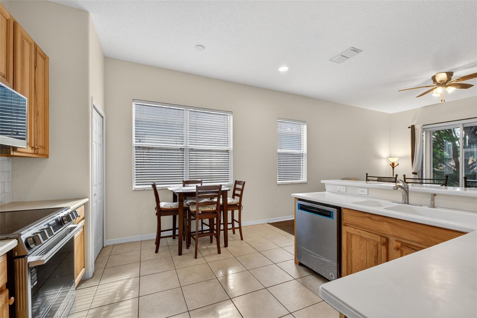 GROVELAND CASCADES GROVELAND PH 01 - Residential