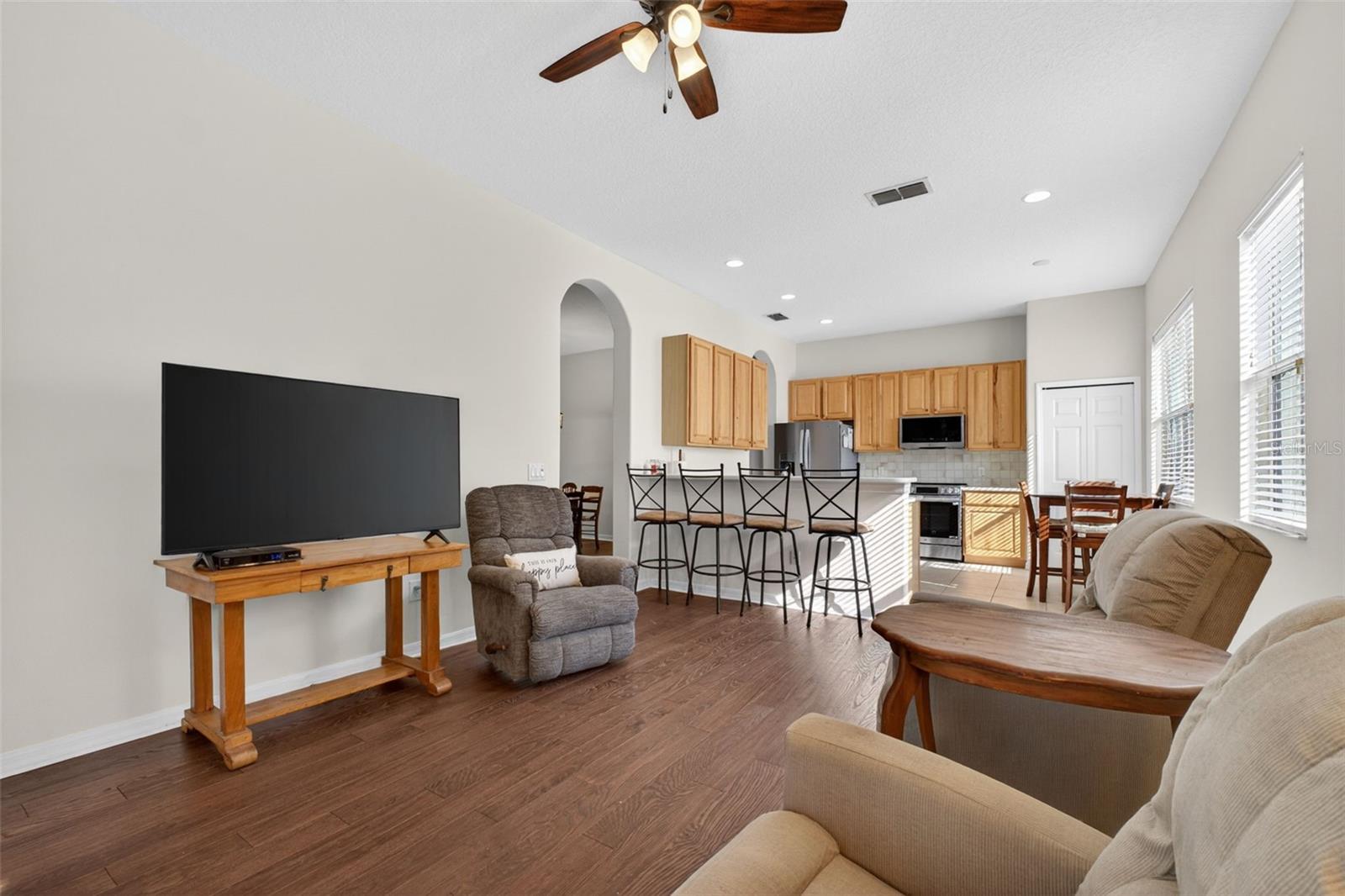GROVELAND CASCADES GROVELAND PH 01 - Residential