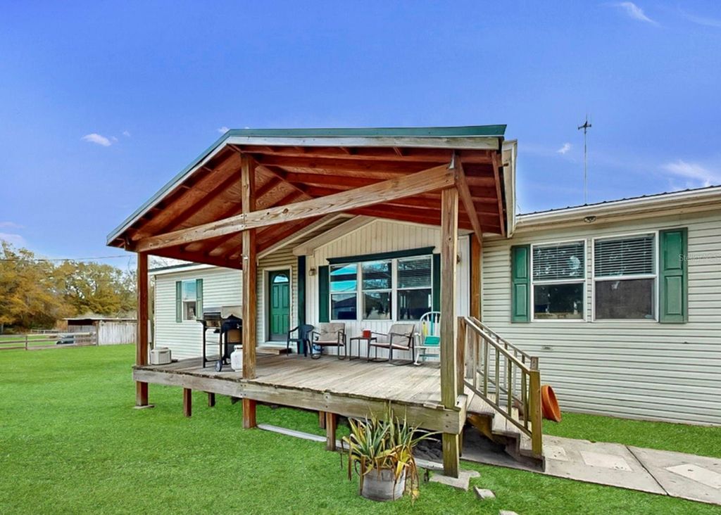 Photo of 13104 David Baker Road, Riverview, FL 33579 (MLS # A4682287)