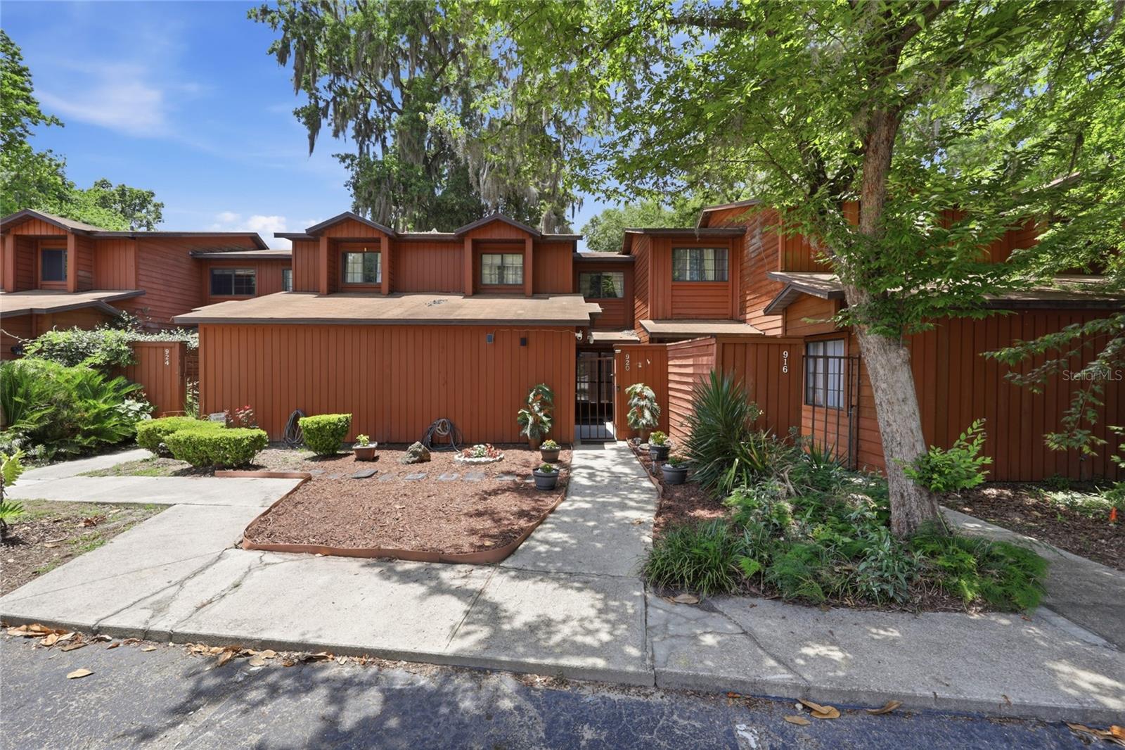 920 SW 55TH TERRACE