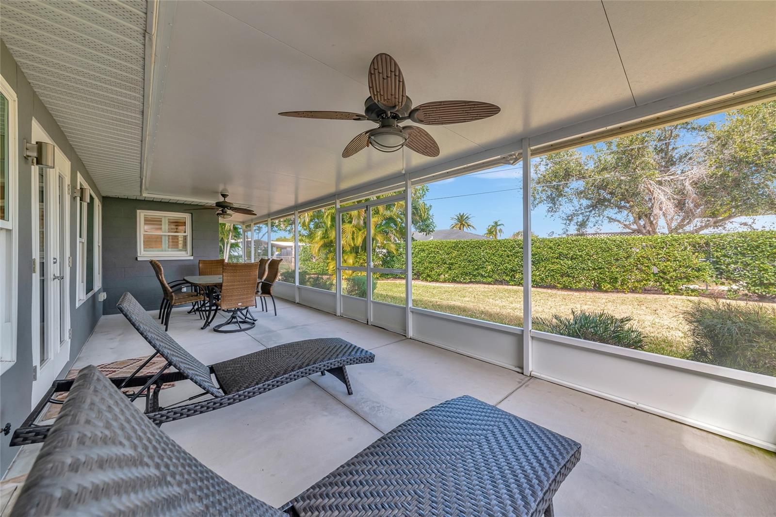 SOUTH GATE - Residential