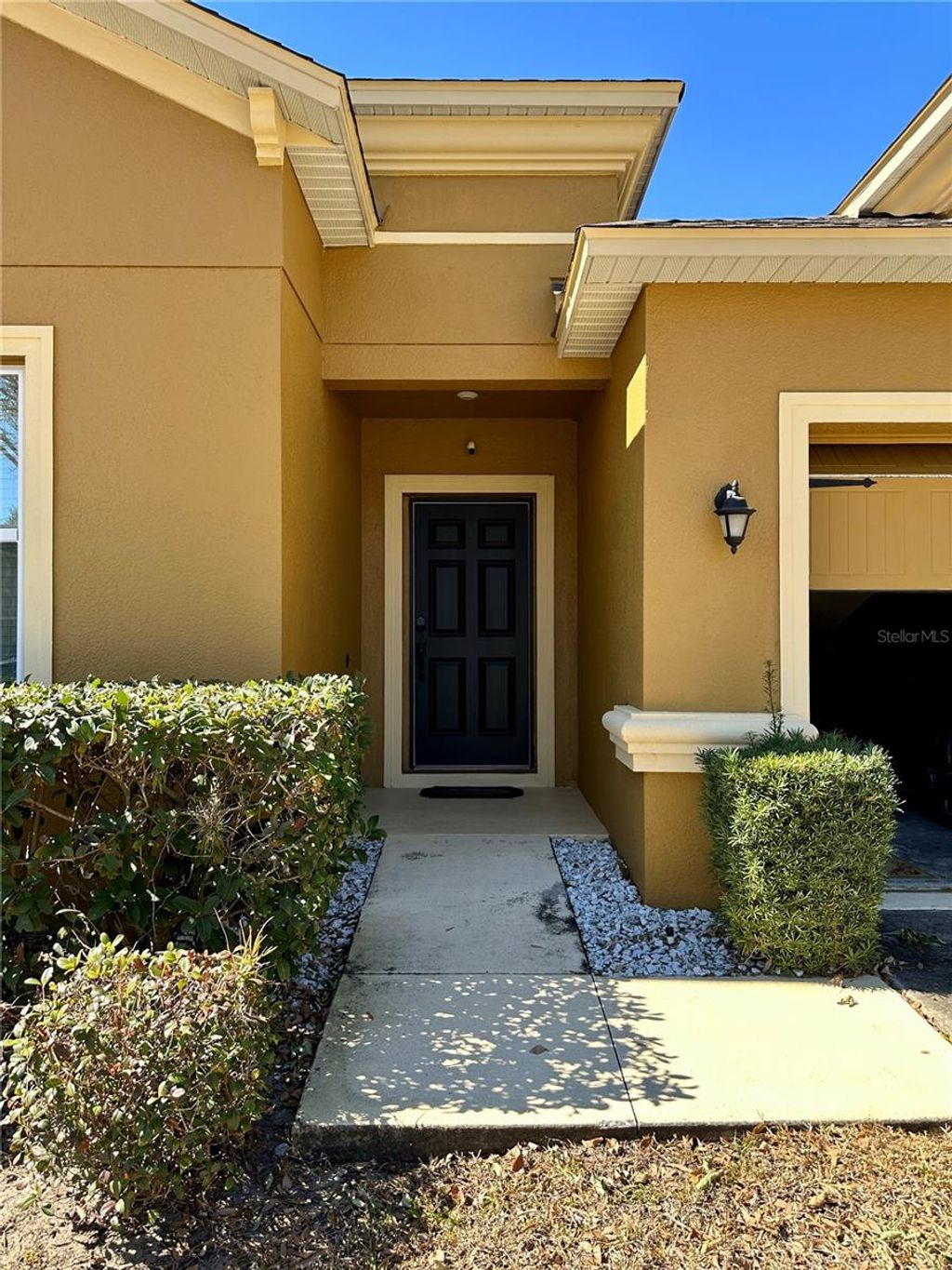 Photo of 2115 Waseca Lane, Leesburg, FL 34748 (MLS # O6380822)