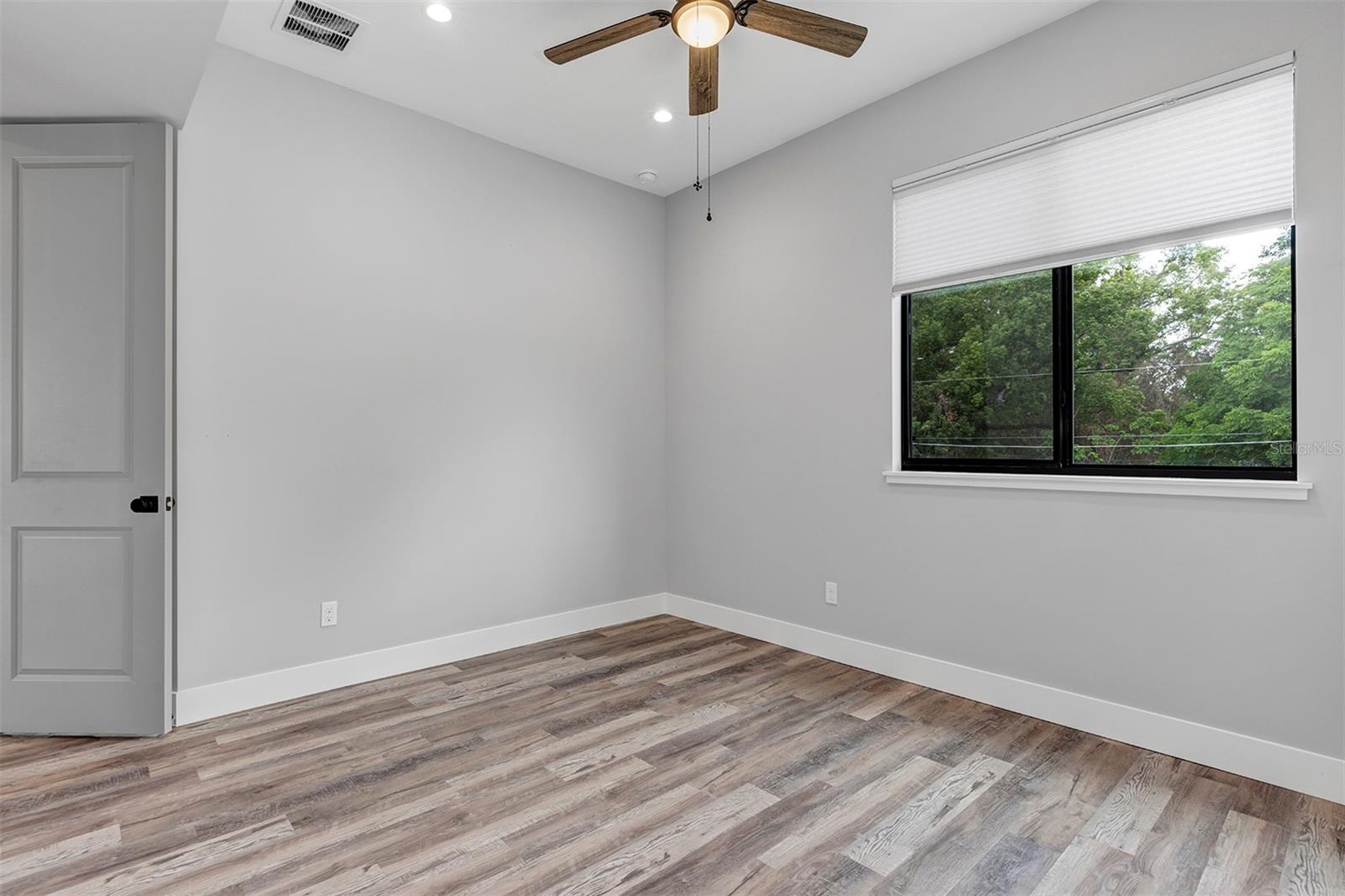 HANDSONHURST - Residential