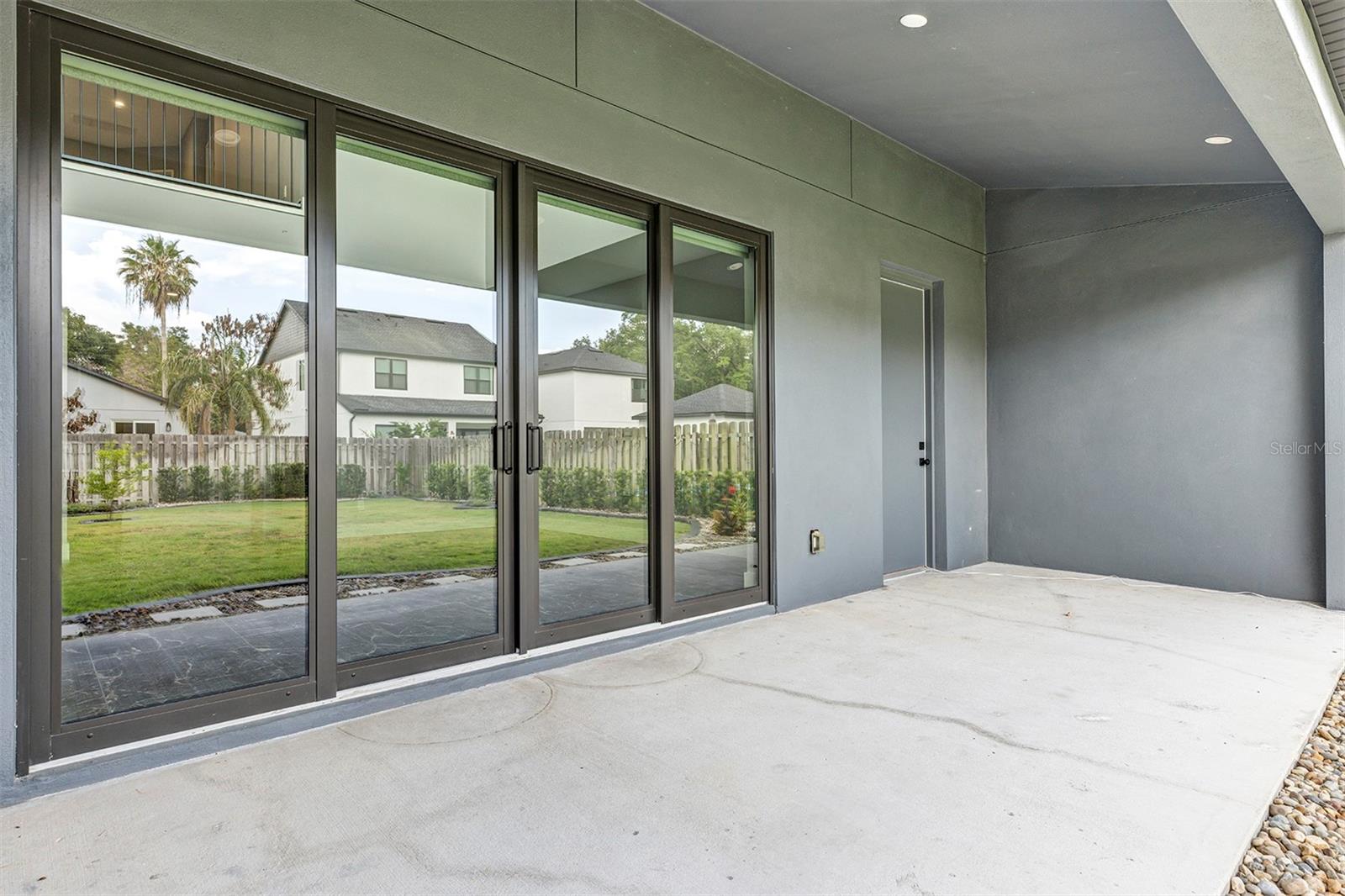 HANDSONHURST - Residential