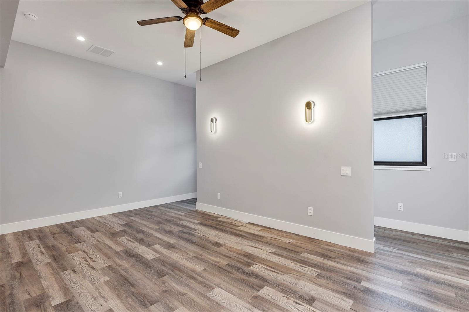 HANDSONHURST - Residential