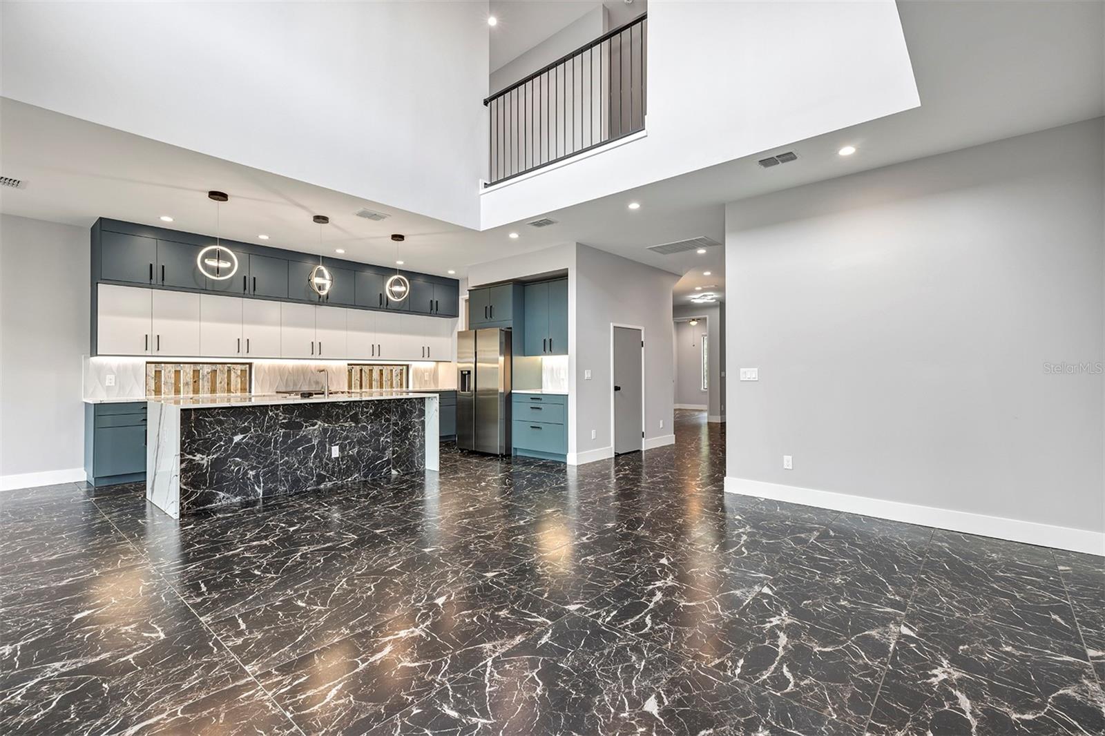 HANDSONHURST - Residential