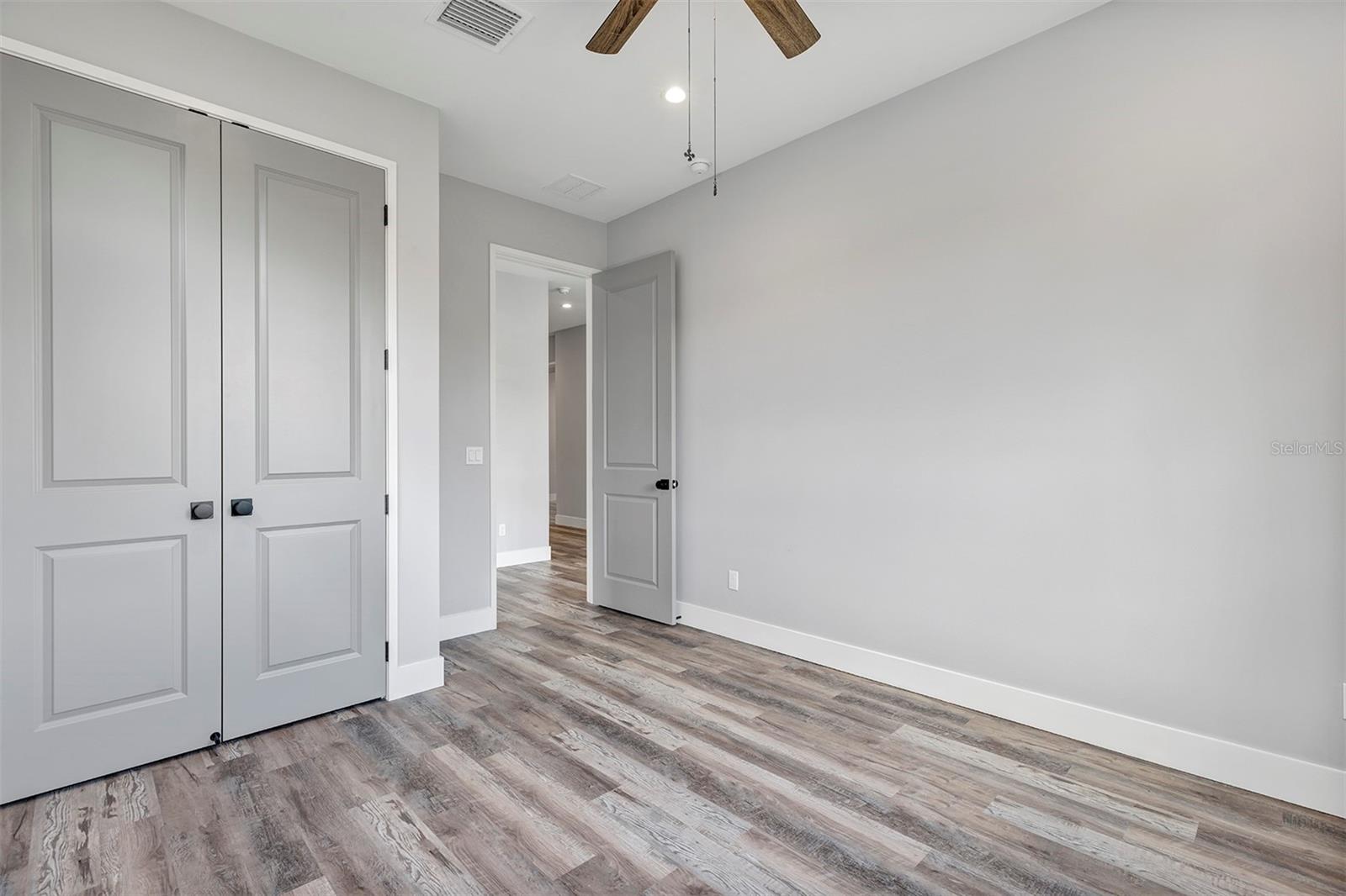 HANDSONHURST - Residential
