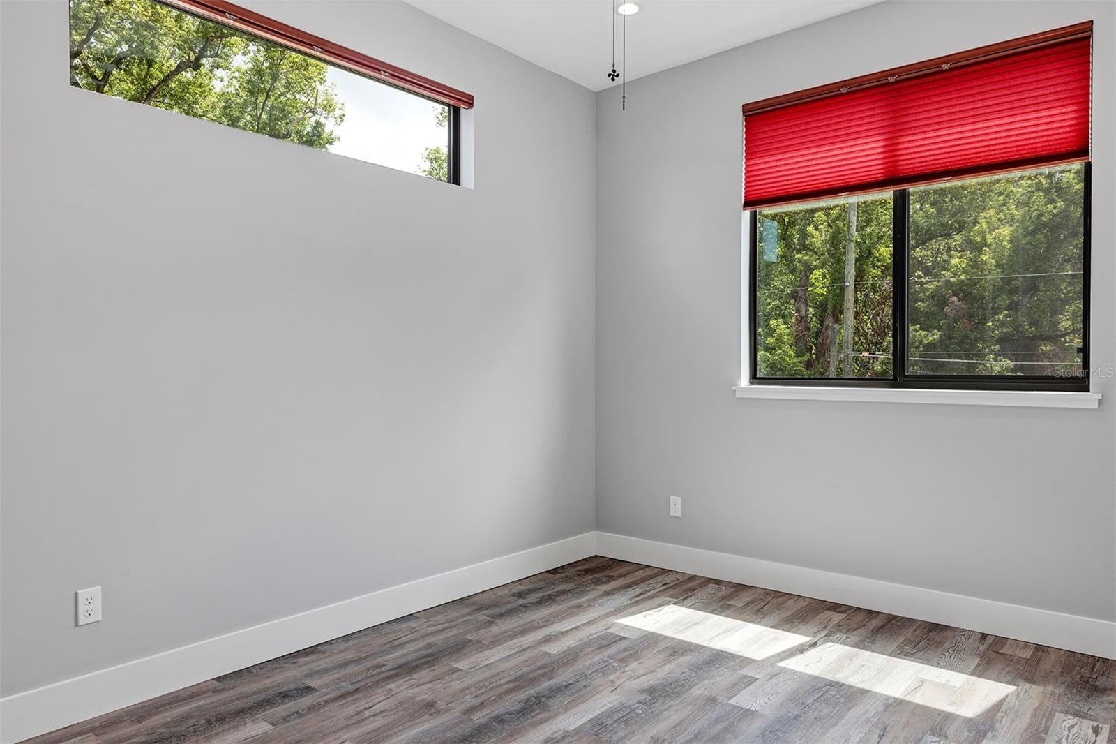 HANDSONHURST - Residential