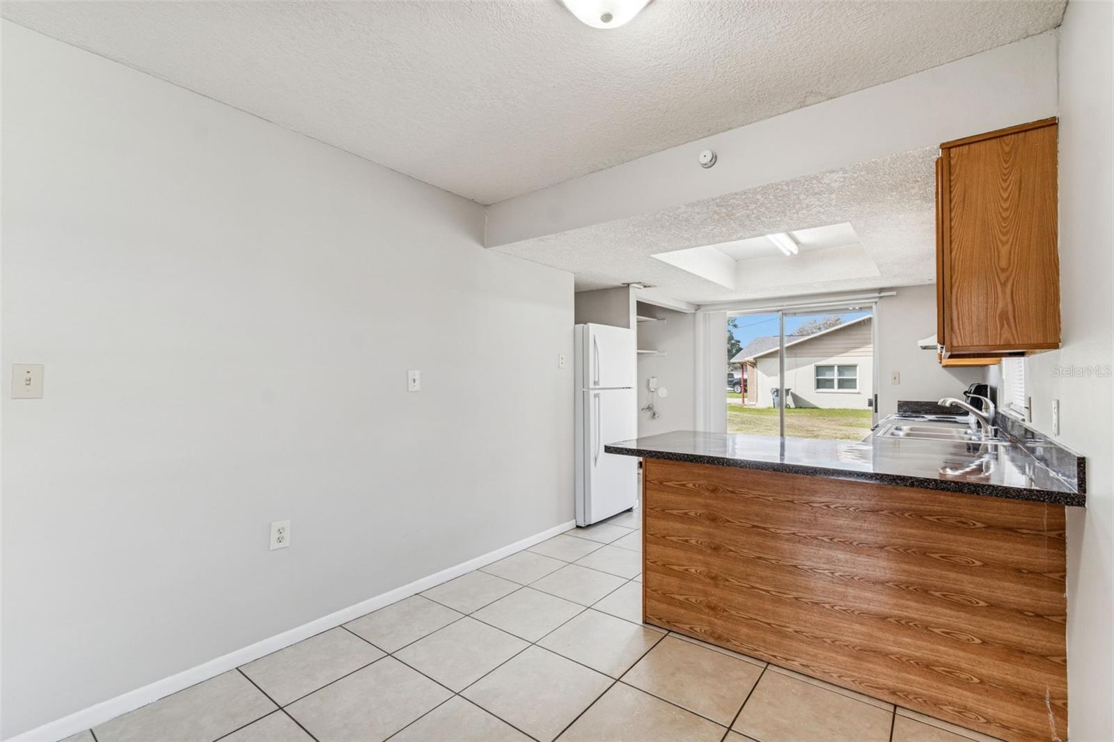 LAKE GIBSON VILLAS - Residential Income