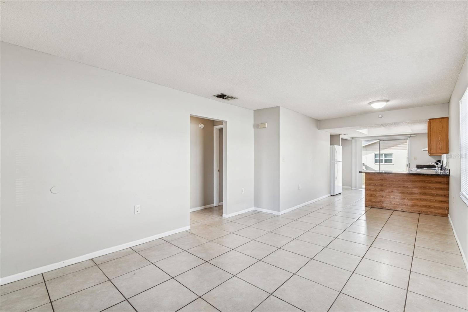 LAKE GIBSON VILLAS - Residential Income