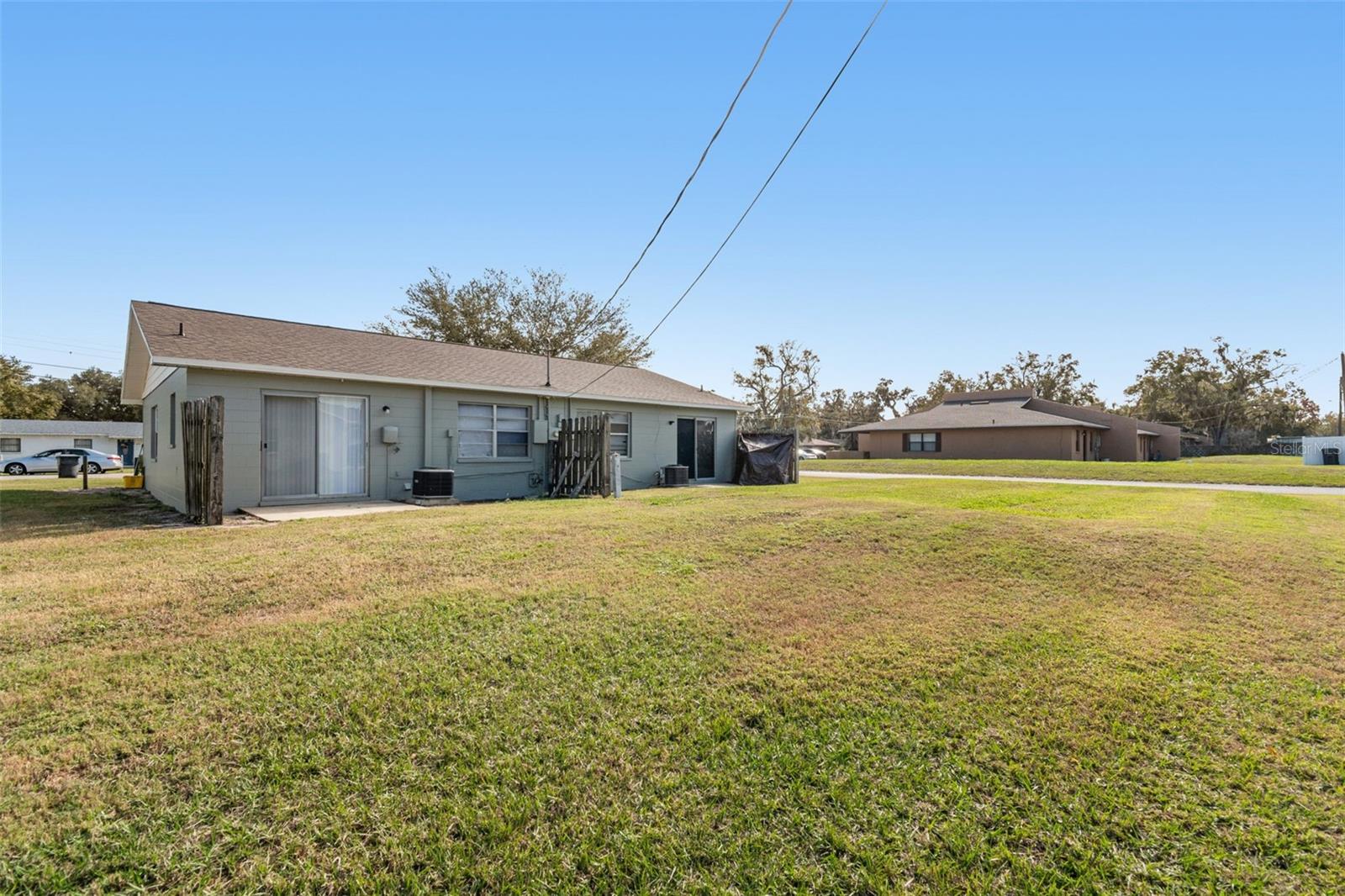 LAKE GIBSON VILLAS - Residential Income