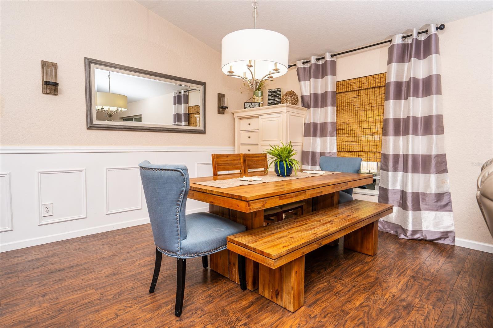 Riverview Court - Residential