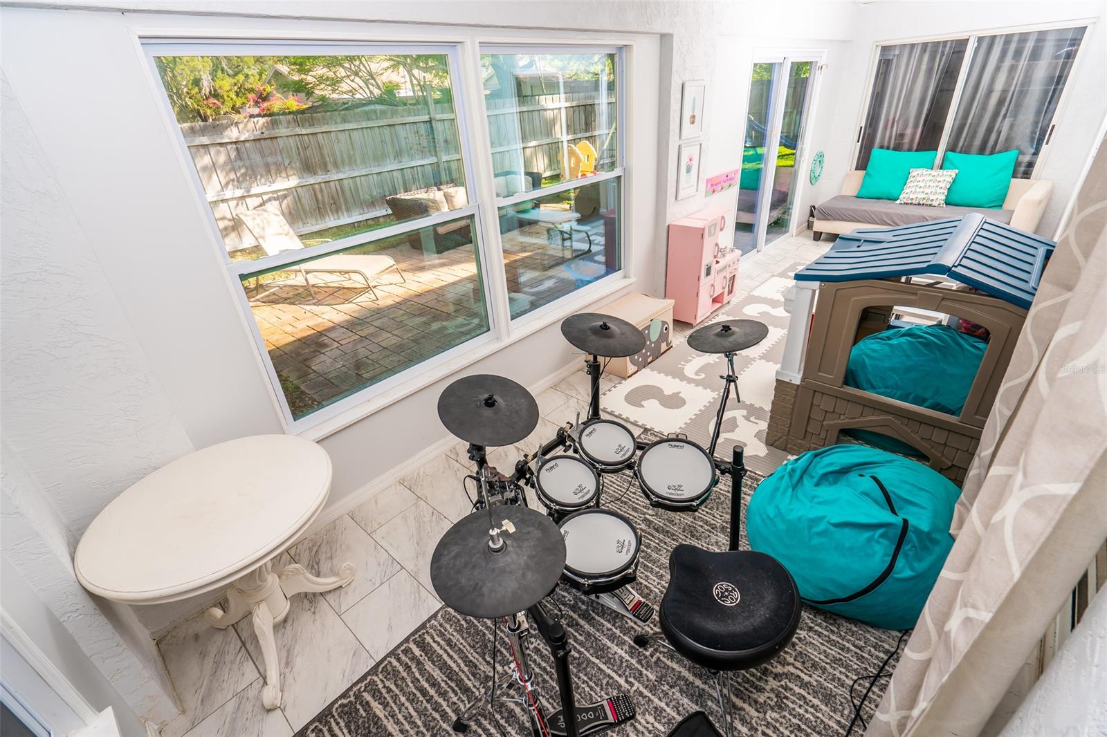 Riverview Court - Residential