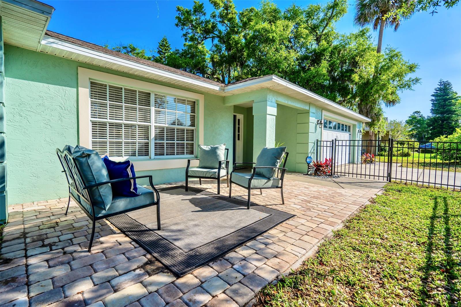 Riverview Court - Residential