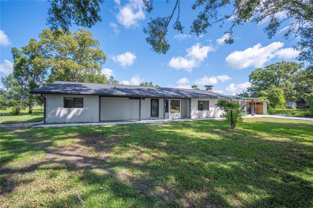 Photo of 216 Corbett Road, Lithia, FL 33547 (MLS # L4956483)