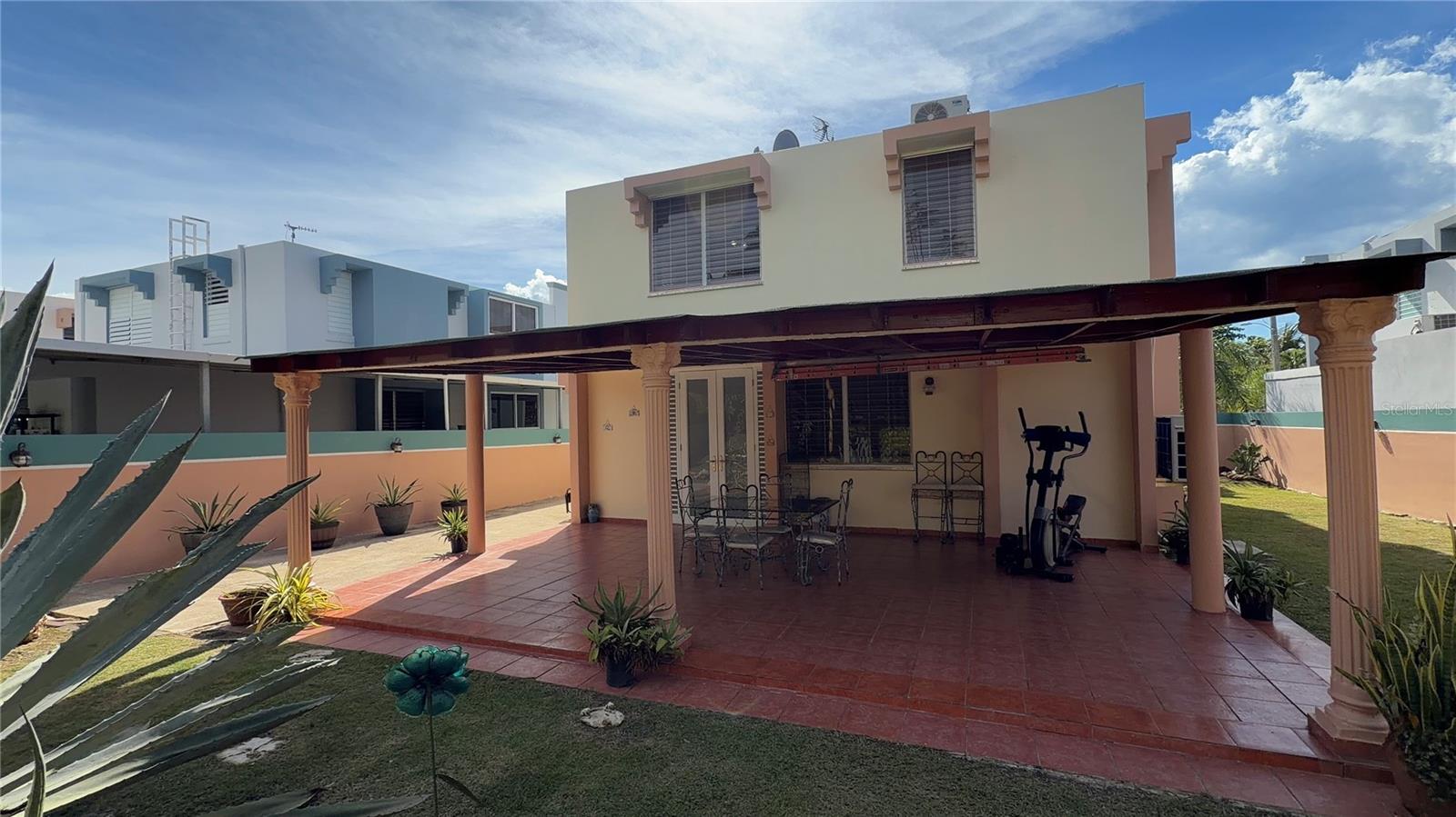CIENAGA BAJA - Residential
