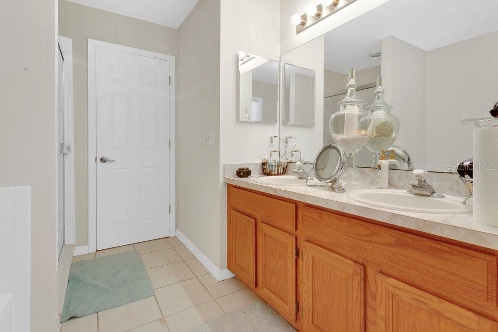 GATLIN PLACE PH 01 - Residential