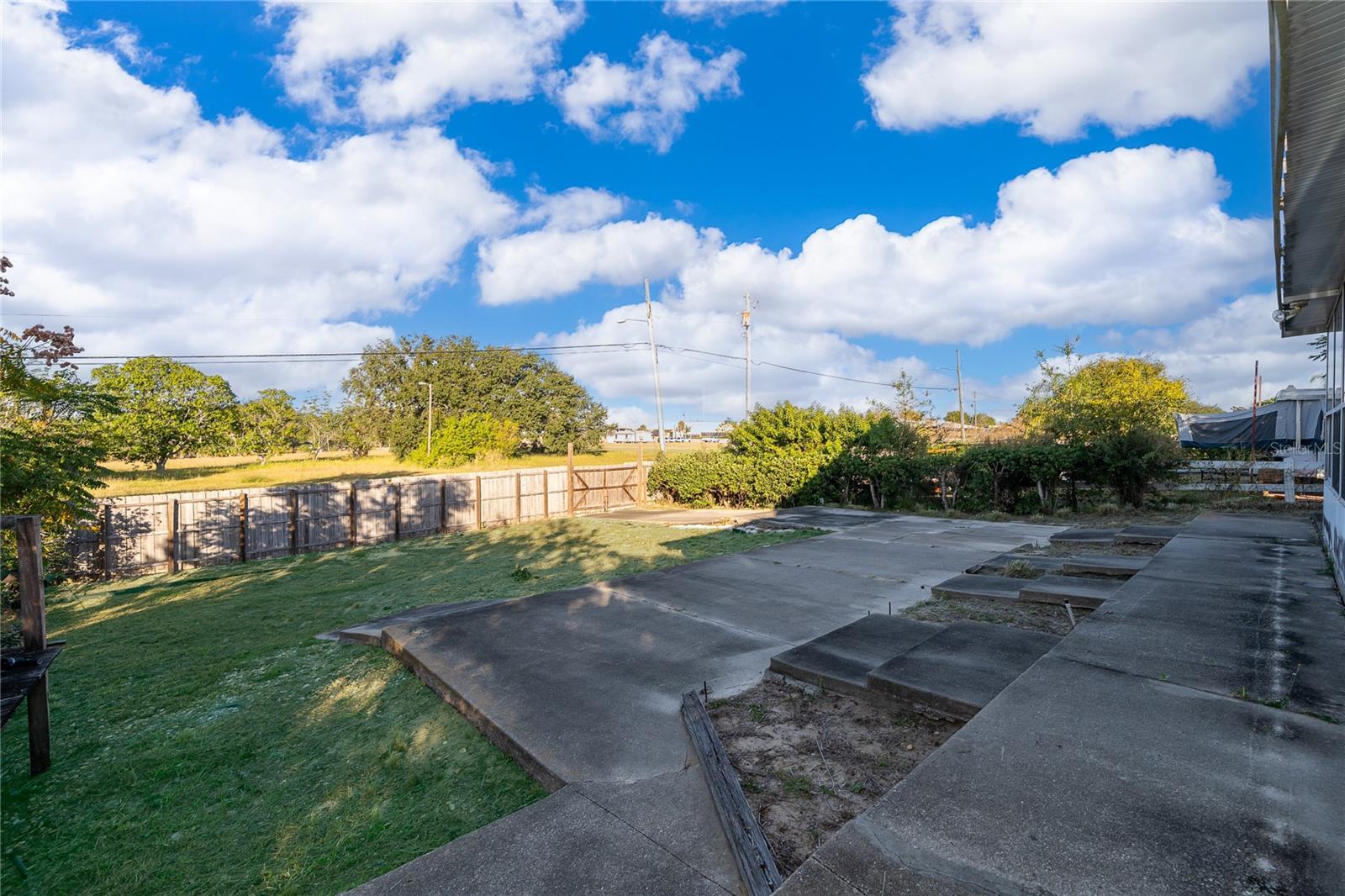 VIEW POINTE - Residential