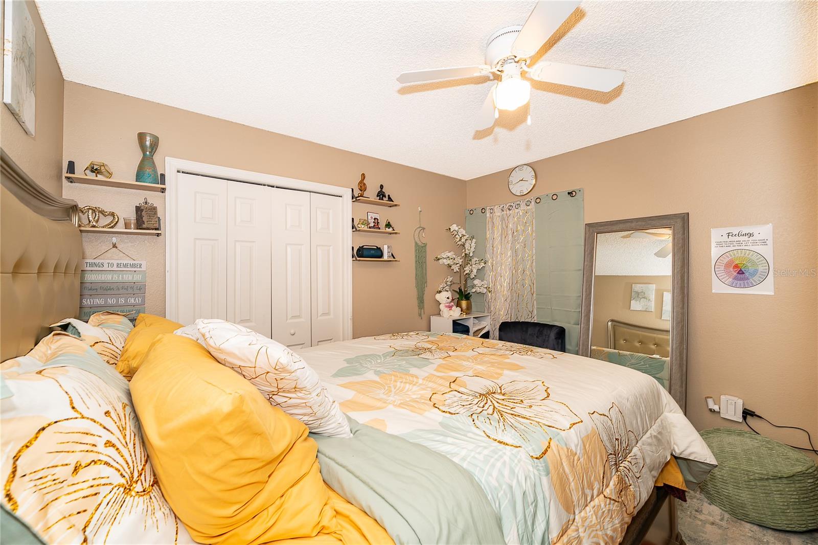 VIEW POINTE - Residential