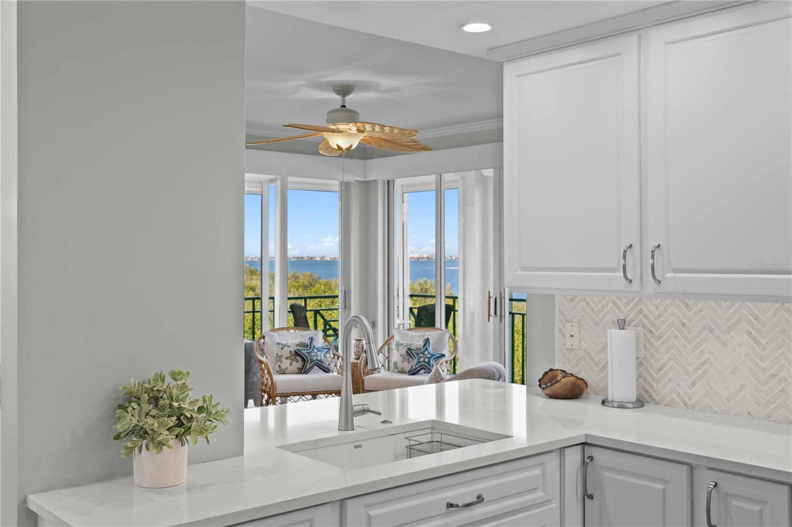 DOLPHIN CAY ANTIGUA - Residential