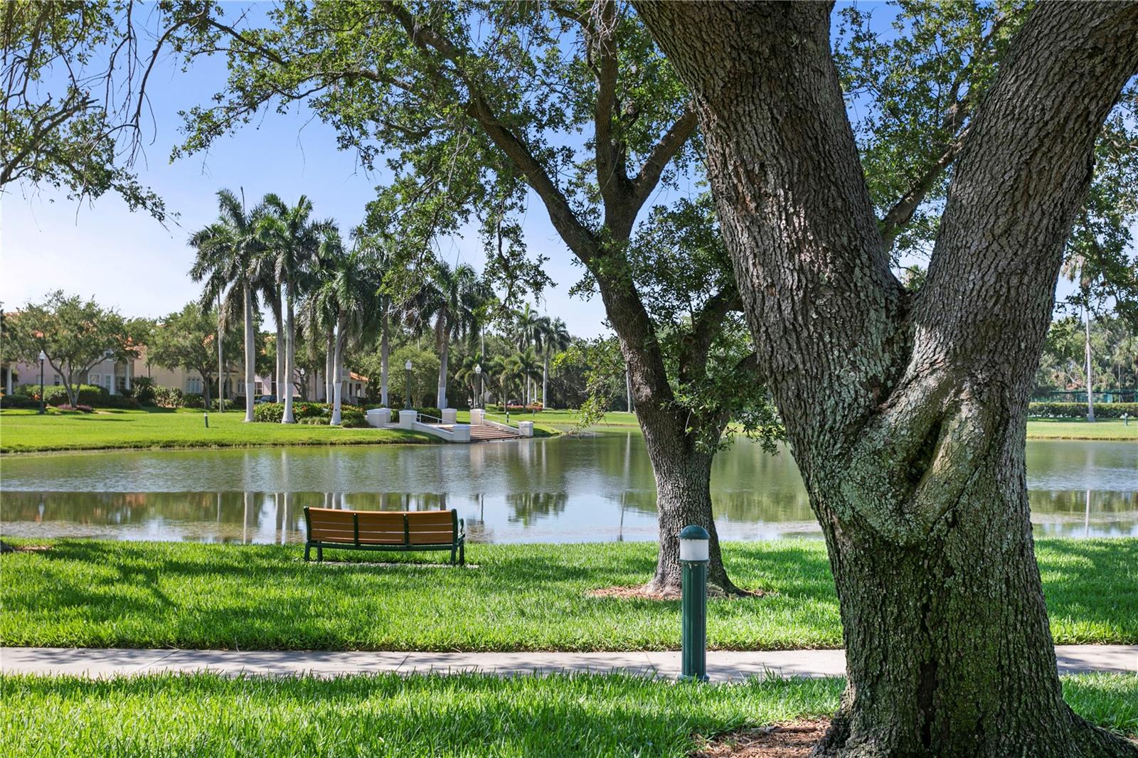 DOLPHIN CAY ANTIGUA - Residential