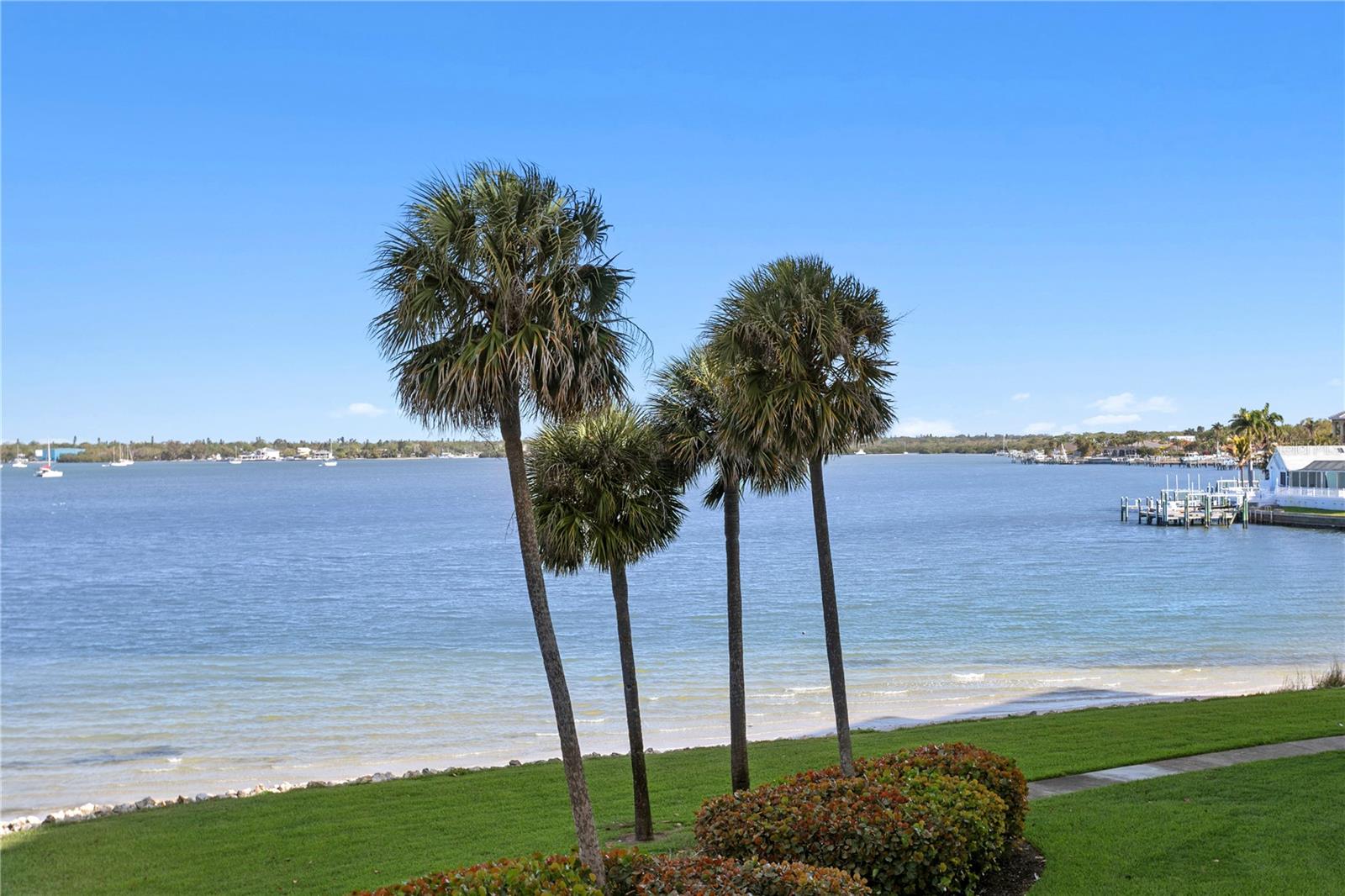 DOLPHIN CAY ANTIGUA - Residential