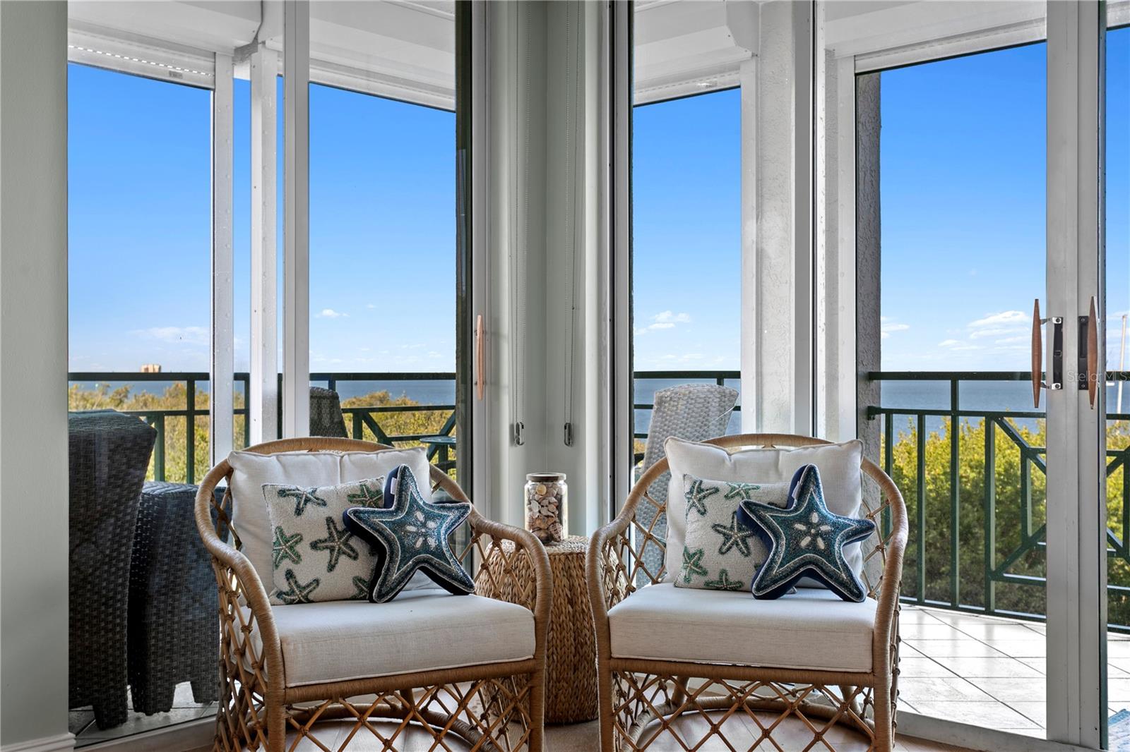 DOLPHIN CAY ANTIGUA - Residential