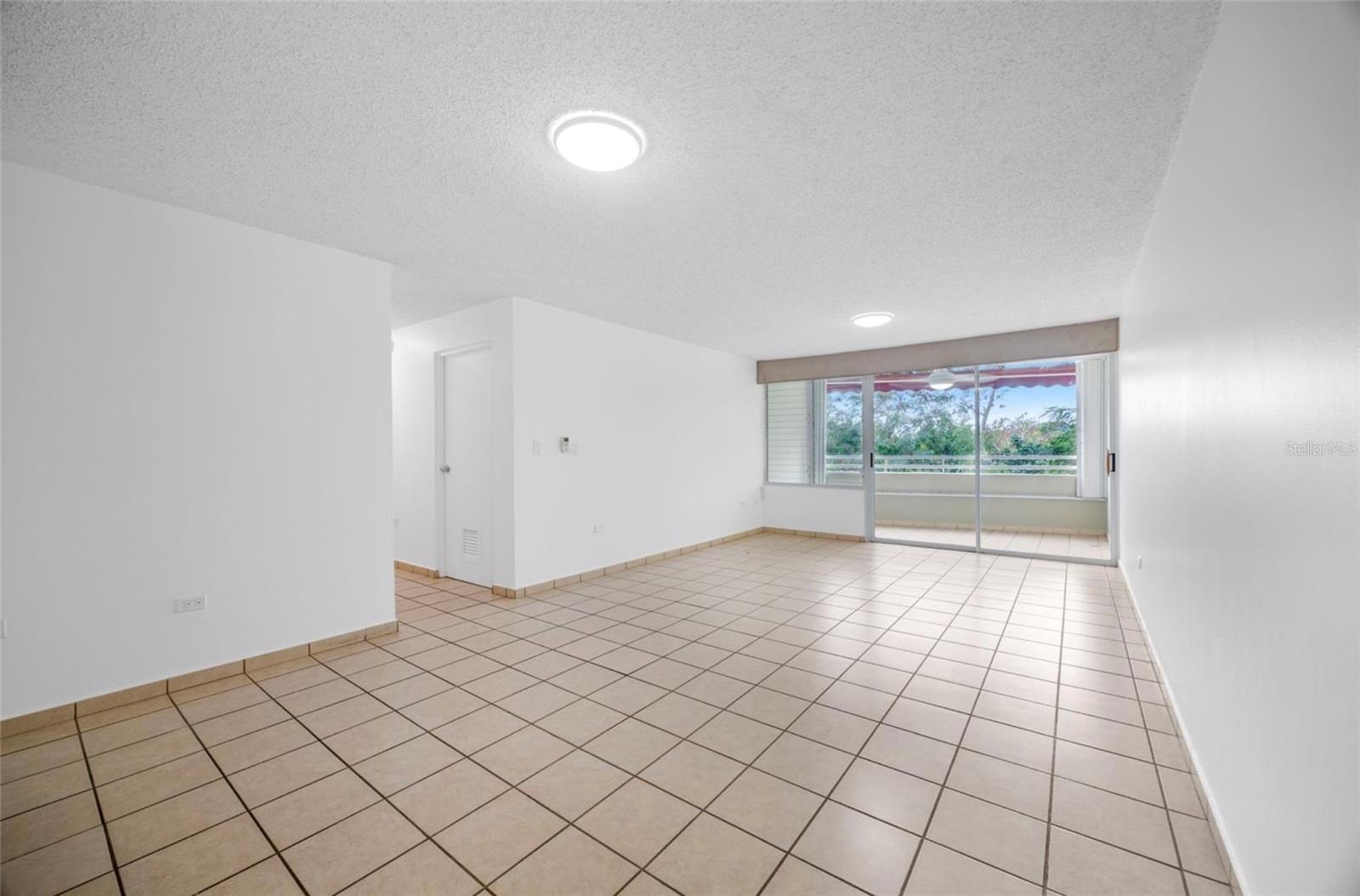 COND.MONTE DE LOS FRAILES - Residential Lease