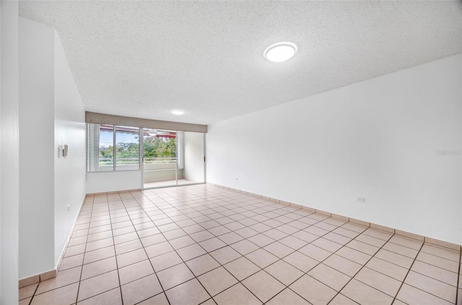 COND.MONTE DE LOS FRAILES - Residential Lease