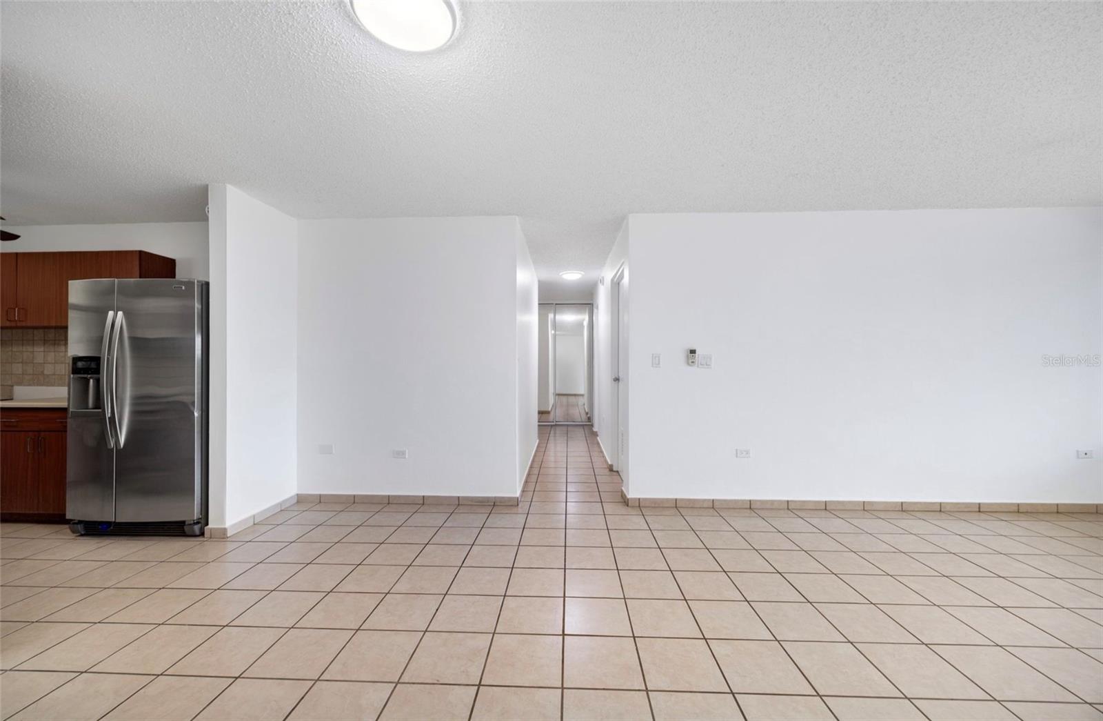 COND.MONTE DE LOS FRAILES - Residential Lease