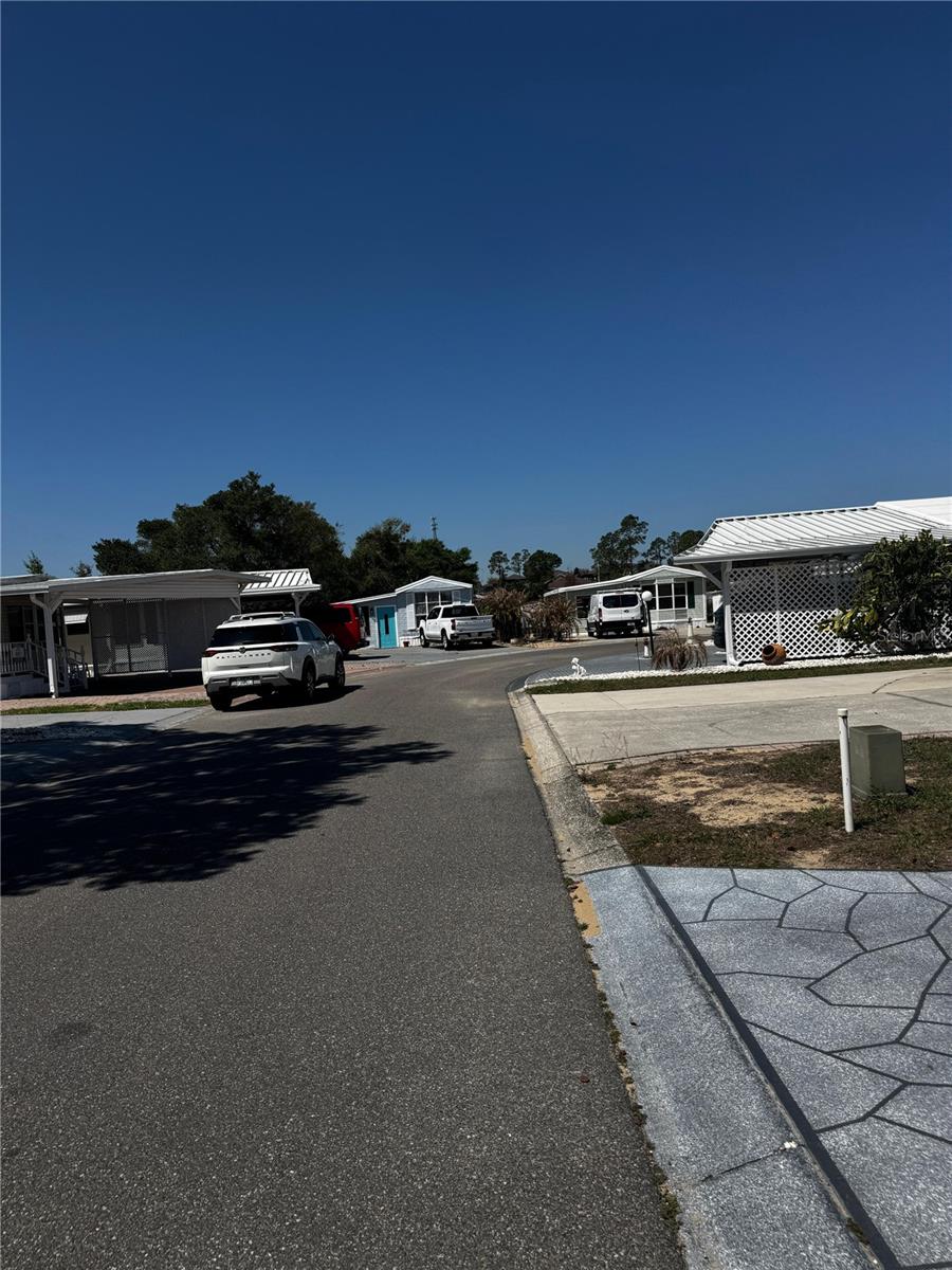 CENTER CREST - Residential