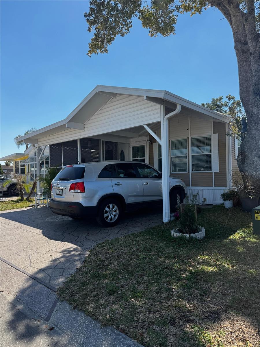 CENTER CREST - Residential