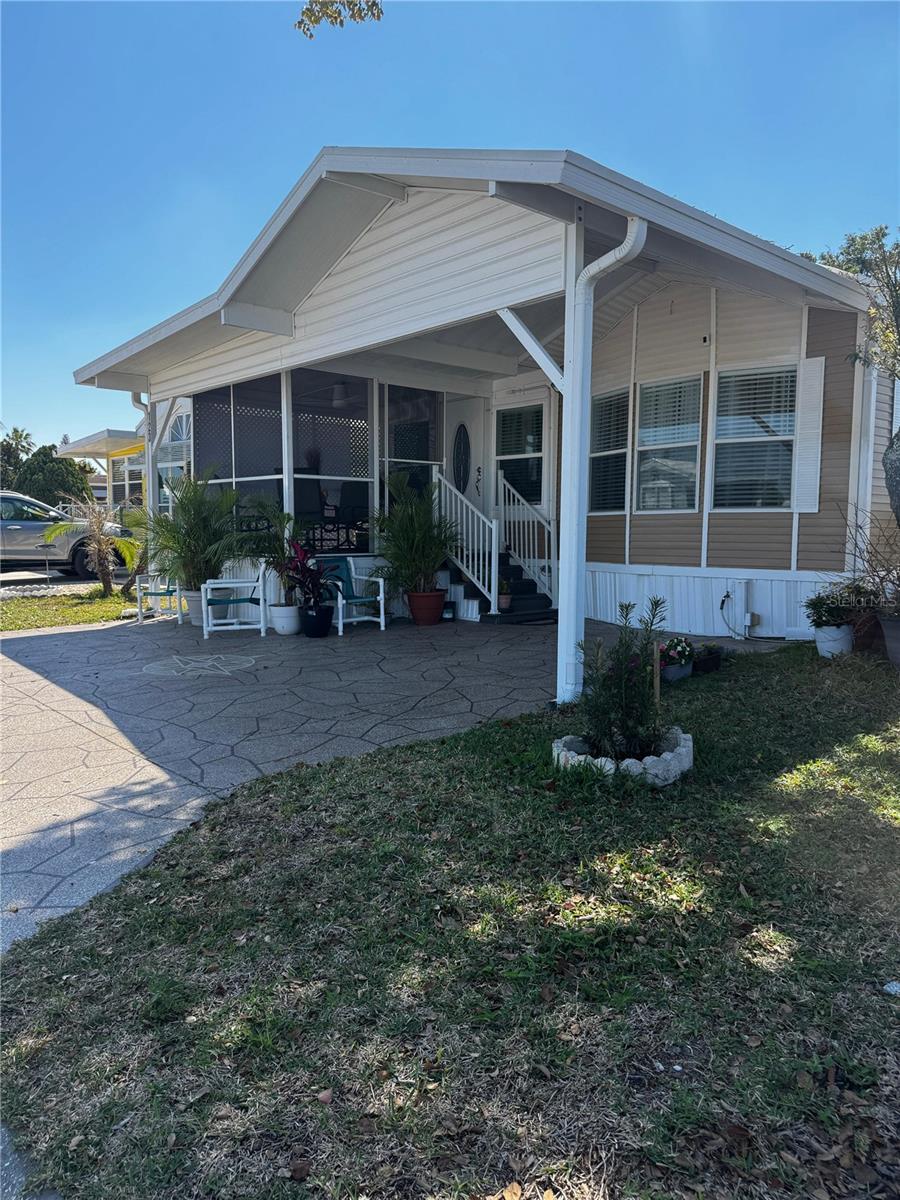 CENTER CREST - Residential