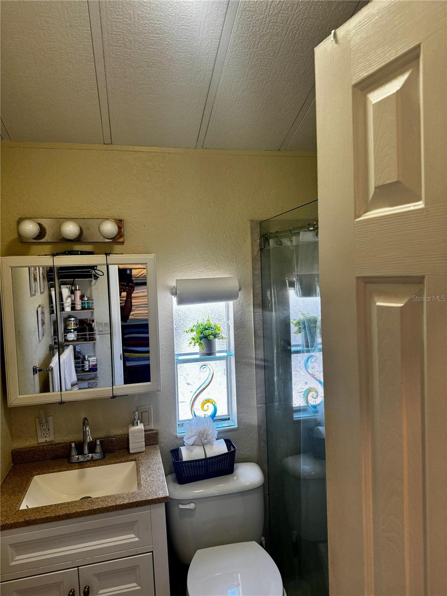 CENTER CREST - Residential