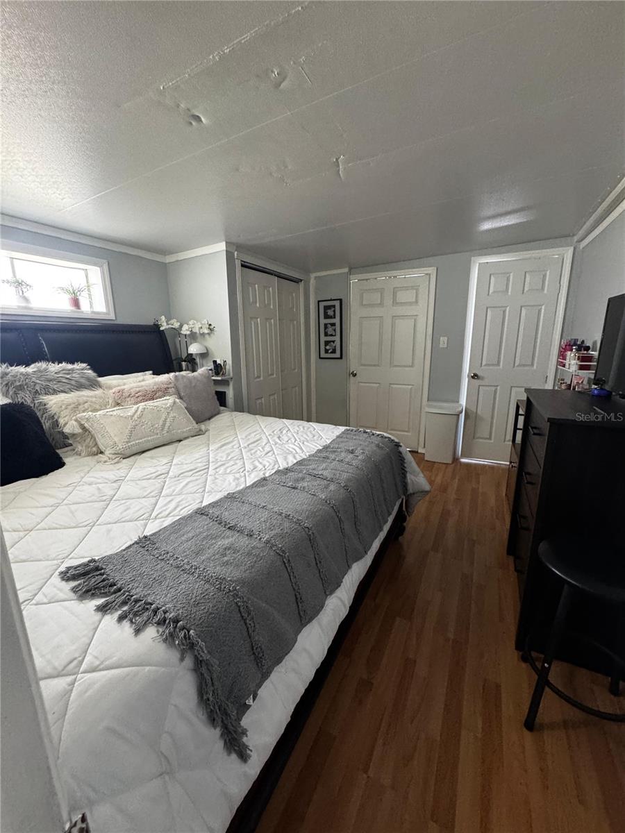 CENTER CREST - Residential