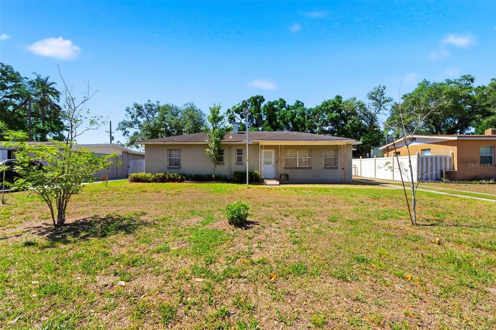 Photo of 1712 W Ferris Avenue, Tampa, FL 33603 (MLS # TB8507536)