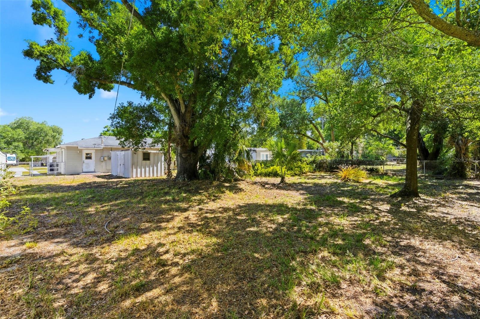 AYALAS ADD TO WELLSWOOD - Residential