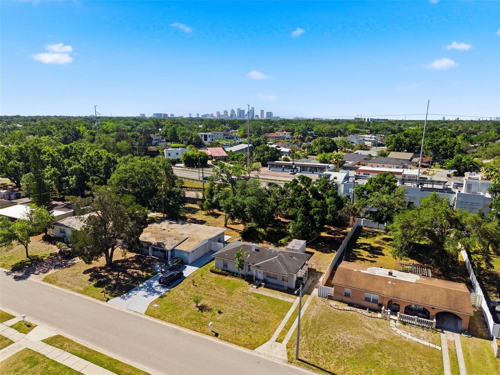 Photo of 1712 W Ferris Avenue, Tampa, FL 33603 (MLS # TB8507536)