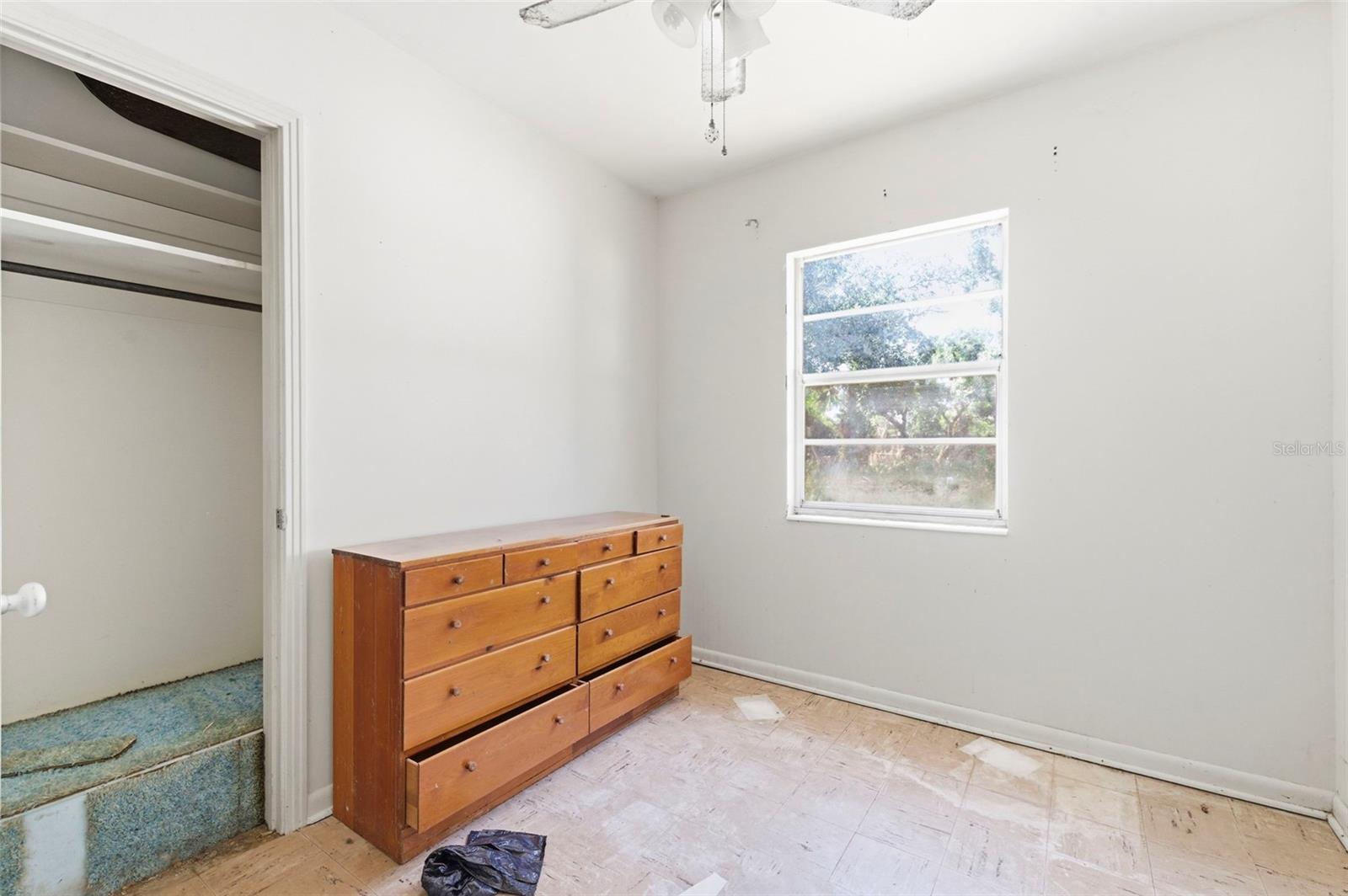 AYALAS ADD TO WELLSWOOD - Residential