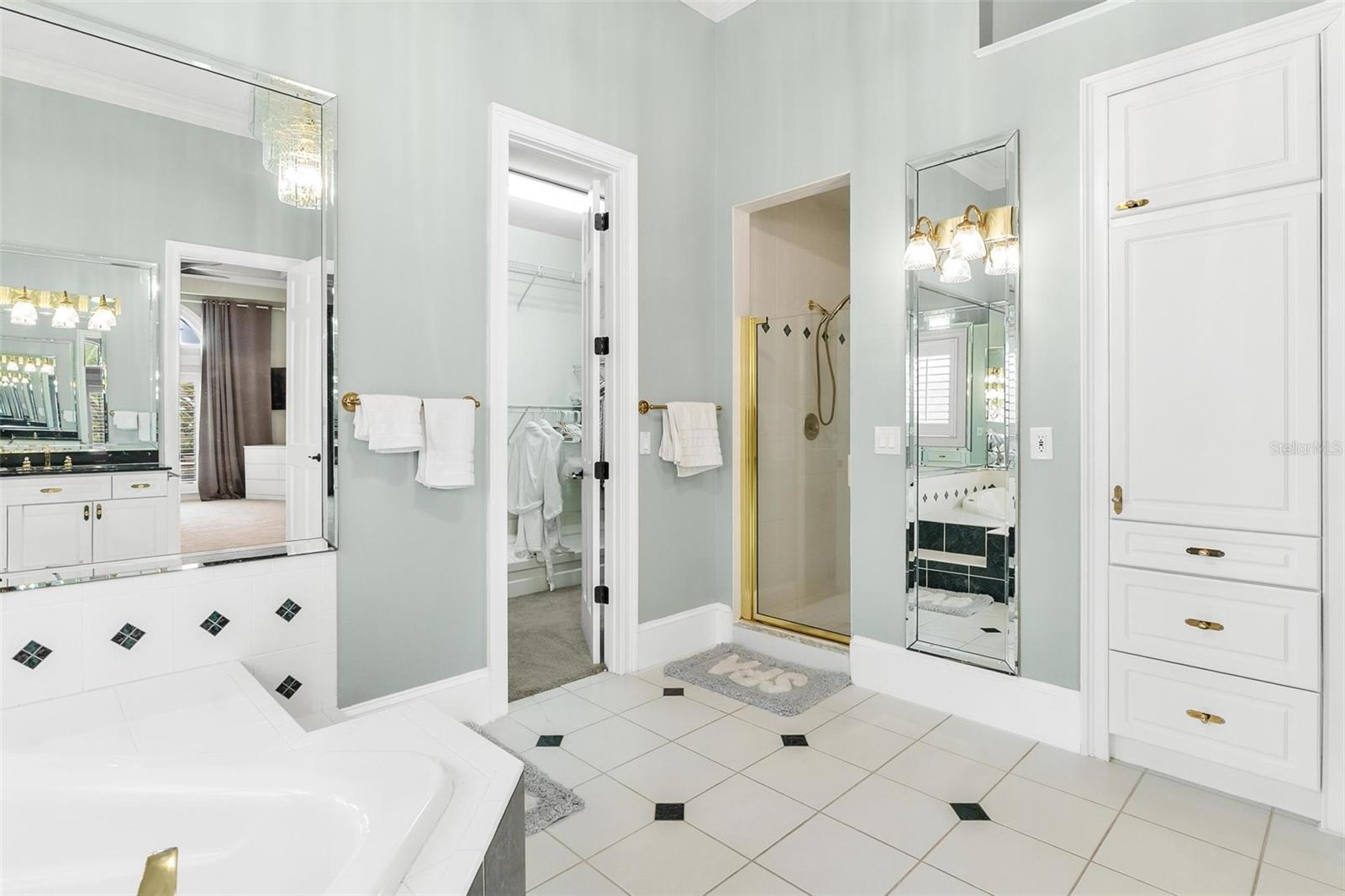 MOUNT DORA COUNTRY CLUB MOUNT DORA UNIT 02 - Residential