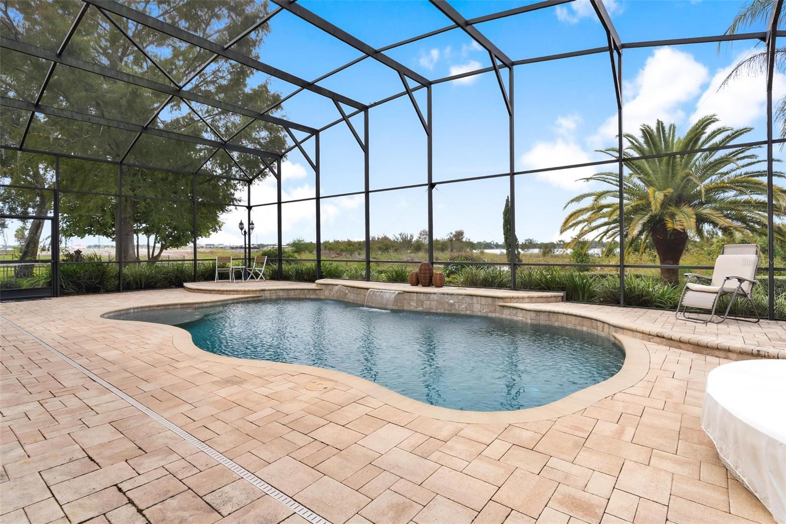 MOUNT DORA COUNTRY CLUB MOUNT DORA UNIT 02 - Residential