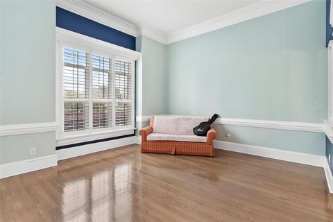 Tiny photo for 1641 Edgewater Drive, Mount Dora, FL 32757 (MLS # G5112267)
