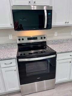 RAINBOW S END ESTATE - Residential