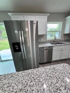 RAINBOW S END ESTATE - Residential