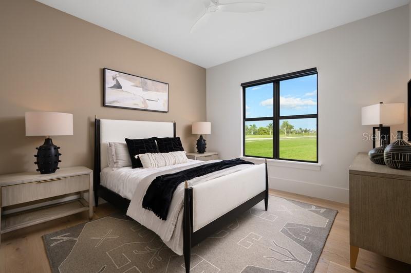 PALM LAKES ESTATES - Residential