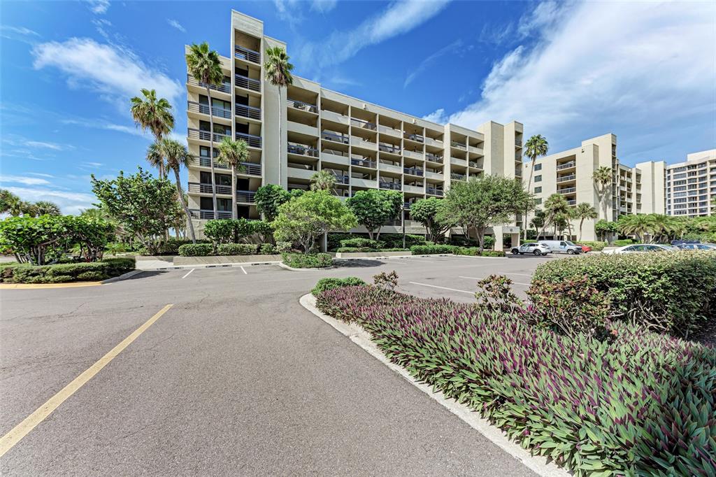 Seasonal. Not available Jan - April 2025. Amazing sunsets from this fabulous 5th floor, direct Gulf beach front, 2 BD, 2 BA condo. Meticulously maintained, this condo has everything you need for a care-free beach vacation! Master suite features king size bed, private bath with Gulf view. Guest room offers twin sleeping arrangements with private entrance to bath. For your comfort, there's flat screen TV's, wireless internet and in-unit washer and dryer. Amenities abound at Beachplace including a junior-sized Olympic pool, kiddie pool, spa, tennis courts, grilling areas, clubhouse, and fitness center. Walkers or joggers will love the lush landscaping and extensive (1450 lineal feet) private beach. St. Armand's Circle's shops and restaurants is less than a 5 minute drive and downtown Sarasota with its arts and culture is less than a 15 minute drive. If you simply want to relax, beach umbrellas and chairs are laid out daily for your relaxation. Simply enjoy! No pets or smoking allowed.Booked Jan- Apr, 2026. Available June, August, September, October and December, 2026.