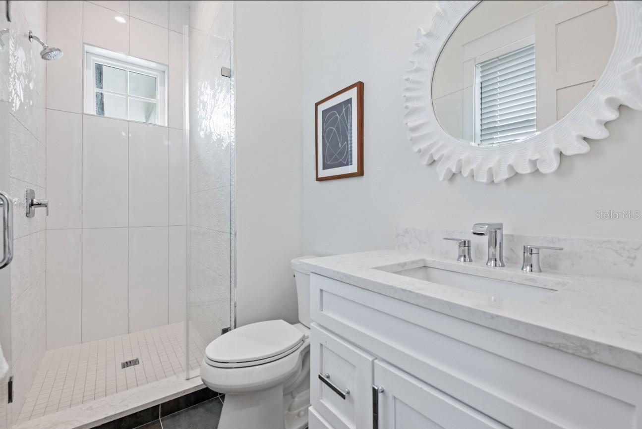 ANNA MARIA BEACH - Residential