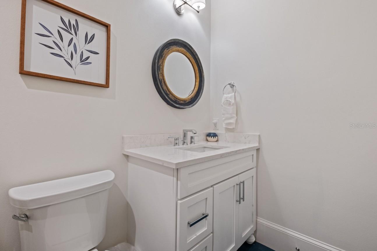 ANNA MARIA BEACH - Residential