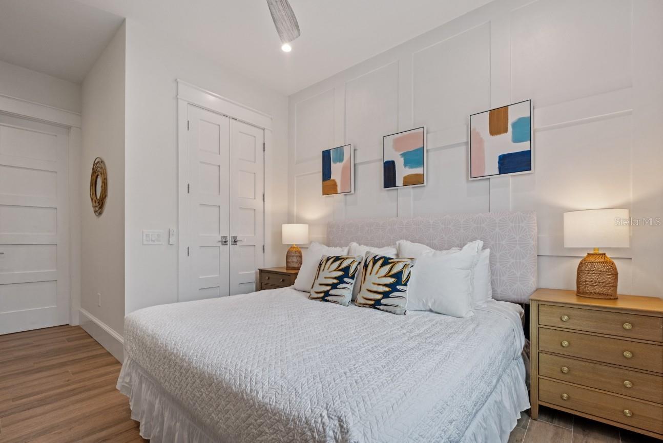 ANNA MARIA BEACH - Residential